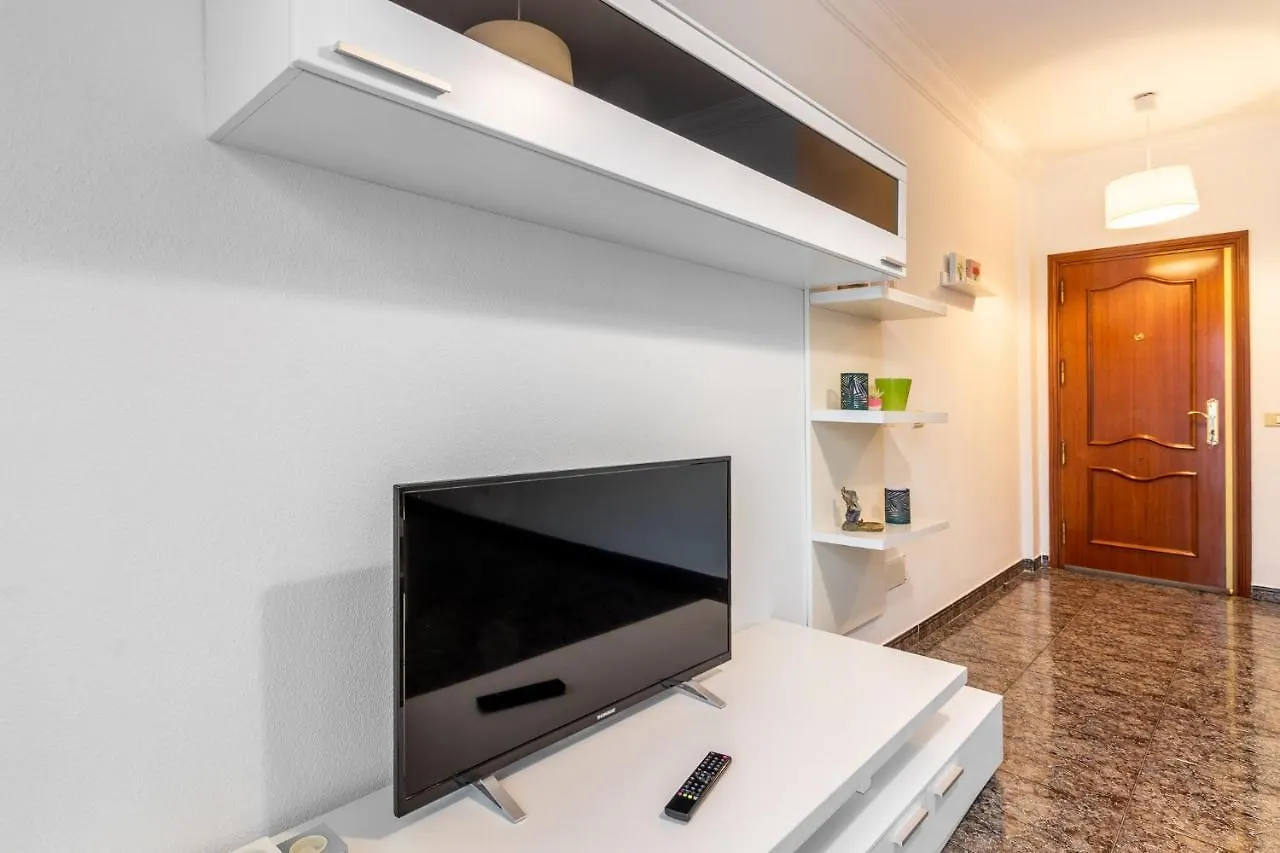 Flatguest Cicer - 3Bdr + Balcony + Beach Las Palmas de Gran Canaria 0*,  Spain