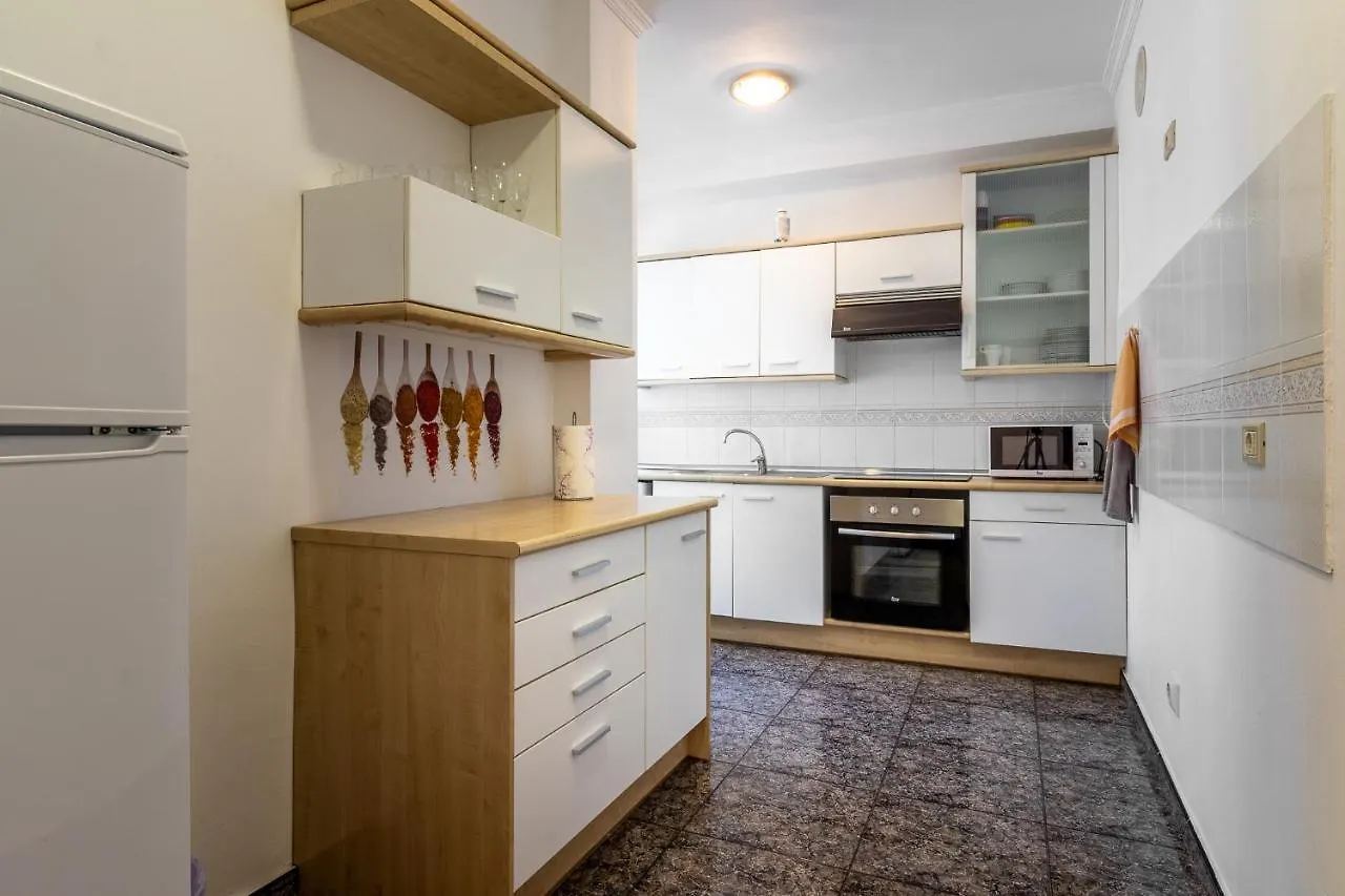 Flatguest Cicer - 3Bdr + Balcony + Beach Las Palmas de Gran Canaria 0*,  Spain