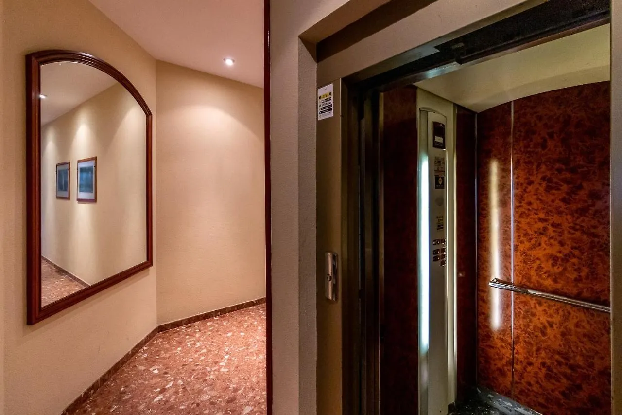 Apartment Flatguest Cicer - 3Bdr + Balcony + Beach Las Palmas de Gran Canaria