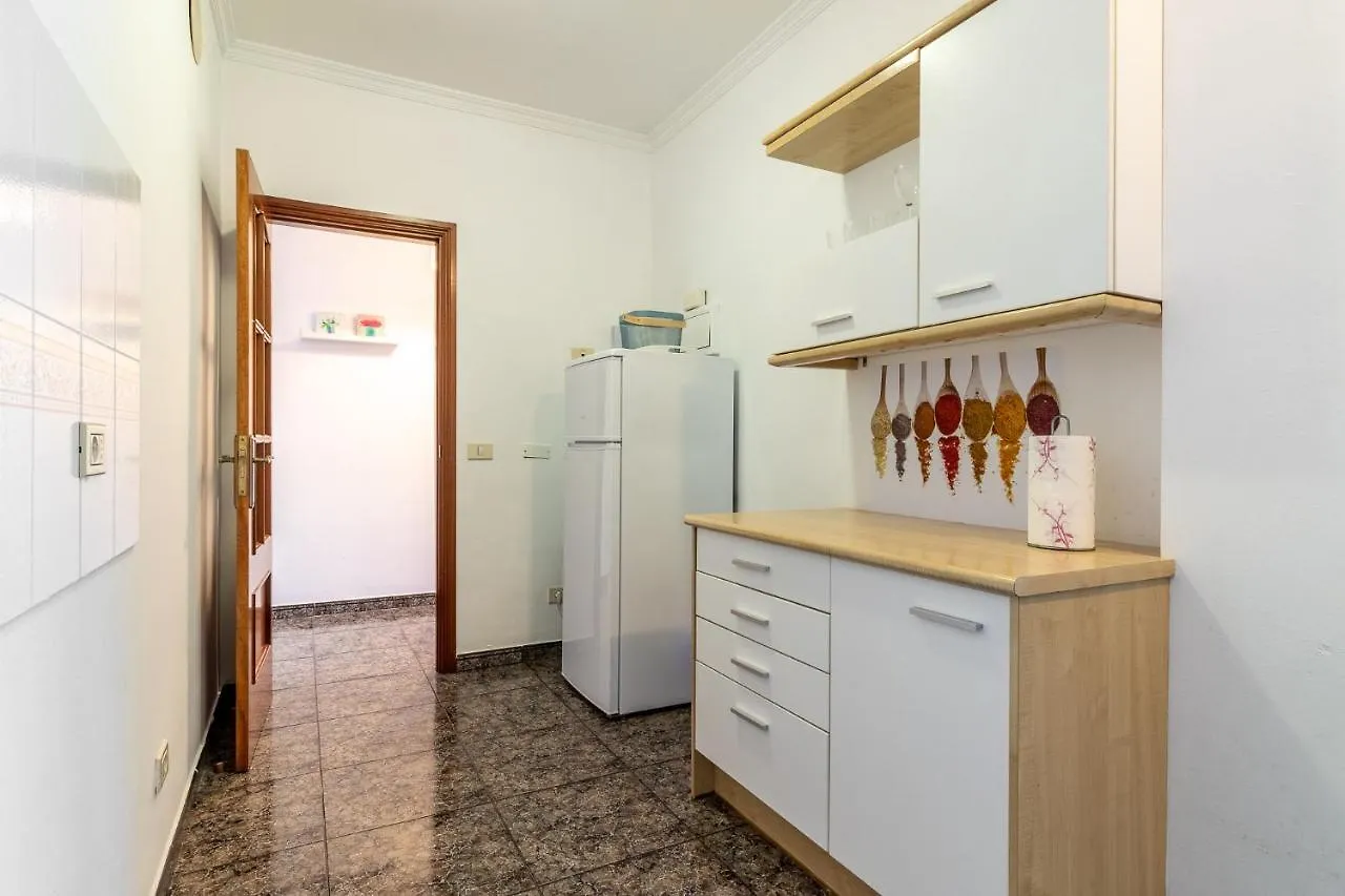 Flatguest Cicer - 3Bdr + Balcony + Beach Las Palmas de Gran Canaria Spain