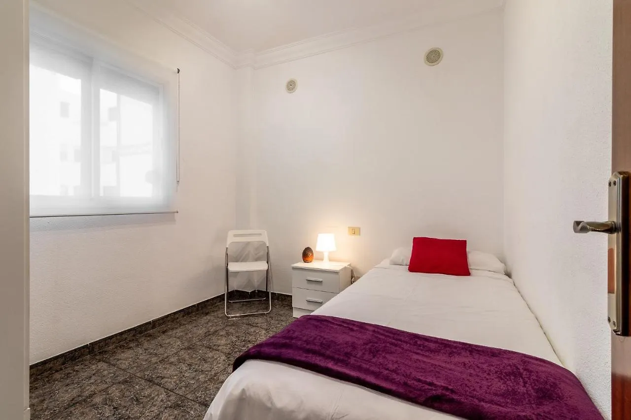 Apartment Flatguest Cicer - 3Bdr + Balcony + Beach Las Palmas de Gran Canaria