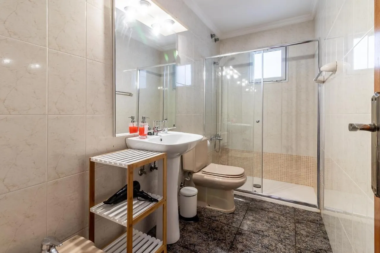 Flatguest Cicer - 3Bdr + Balcony + Beach Las Palmas de Gran Canaria Apartment